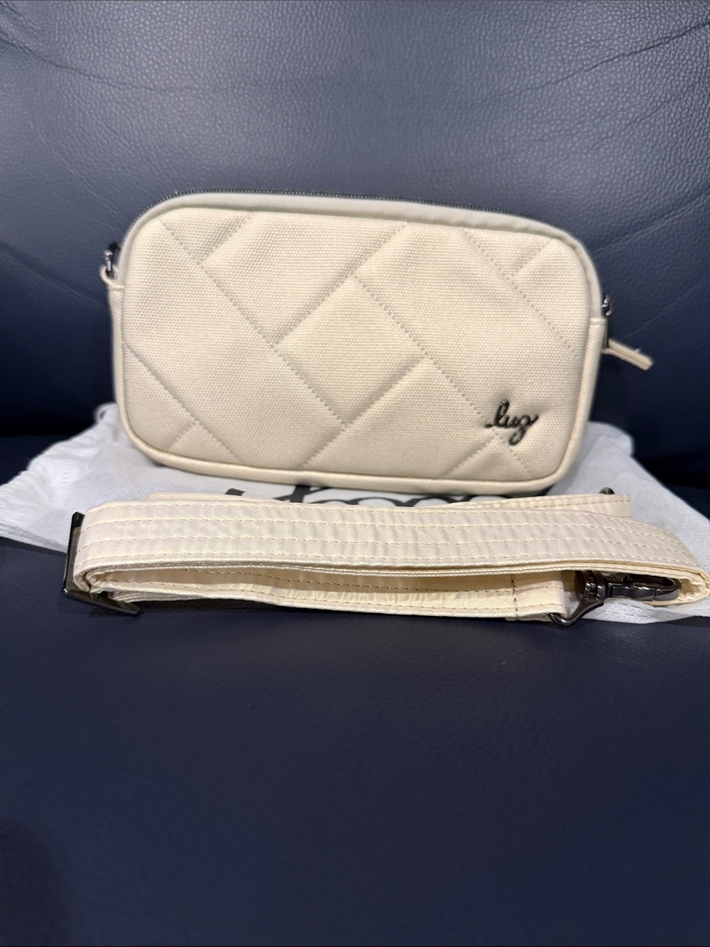 Lug Coupe XL Satin Luxe Metallic Champagne NWOT
